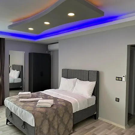 Hill Apartment